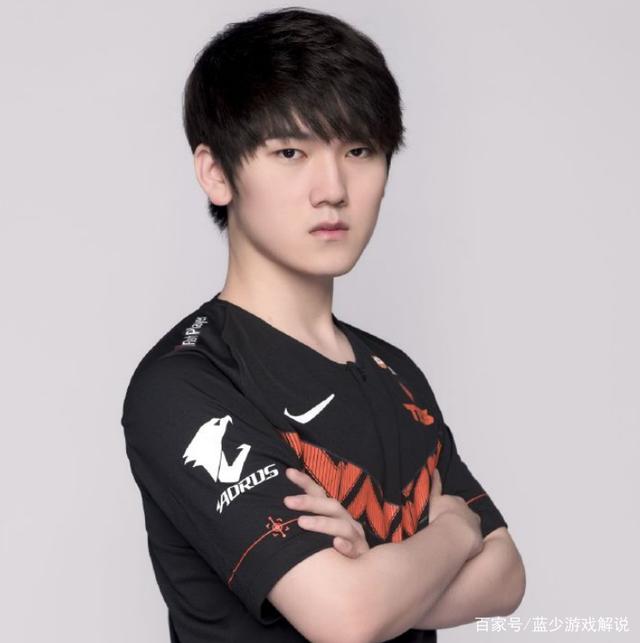 FlyQuest 被加冕为 LTA 2025 锦标赛的首个也是唯一的冠军