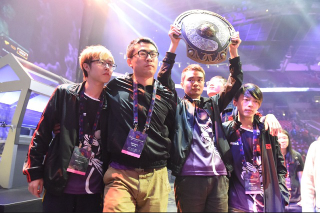 Wei ：这两年落差有点大，曾经怀疑过自己，这次夺冠让我重拾自信