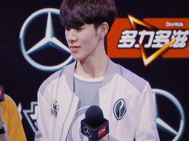 Invictus Gaming shares player Q&A video; Meiko ： 今年最大的遗憾是世界冠军赛的四分之一决赛