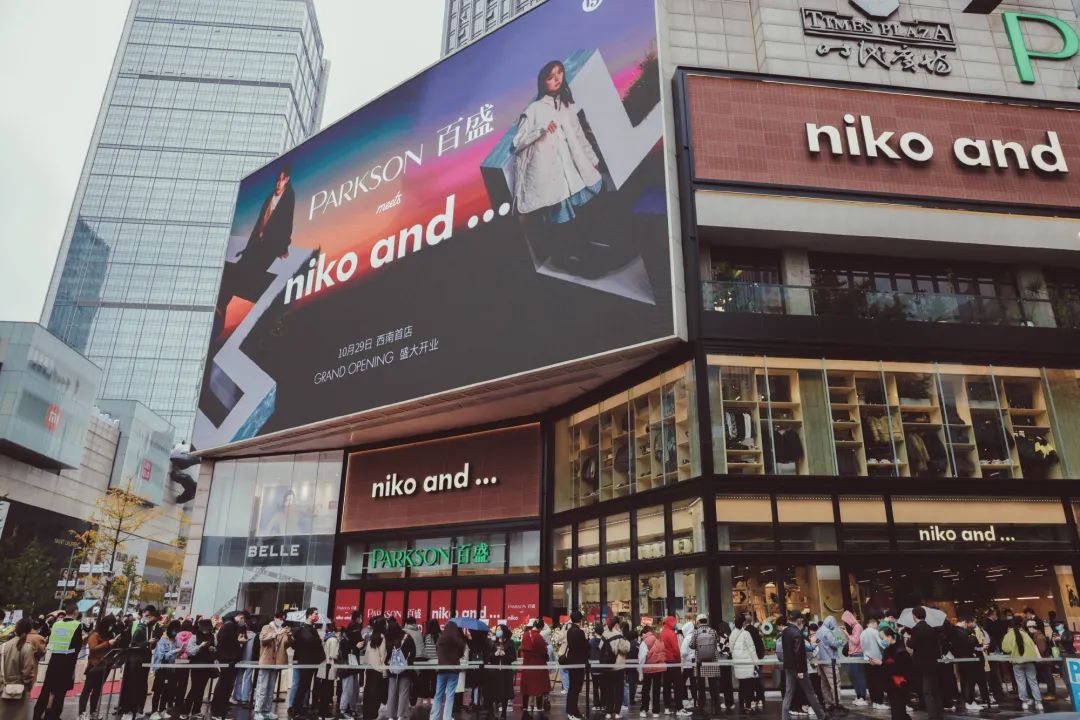 knight泽丽狂暴杀戮 Elk百步穿杨 BLG十六分钟领先一万拿赛点